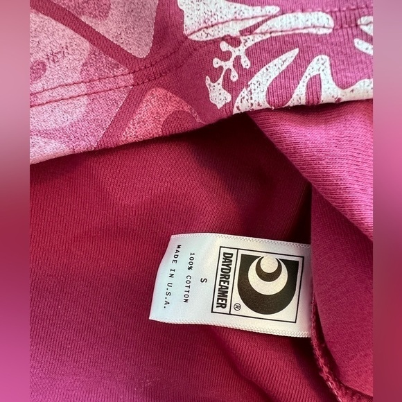 Daydreamer Pink and White Hibiscus Shrunken Tank NWT - Picture 11 of 14